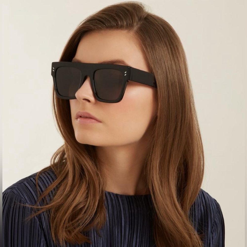 STELLA MCCARTNEY BLACK FLAT TOP SUNGLASSES 🖤